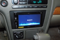   Sony XAV-E60  Infiniti QX 4